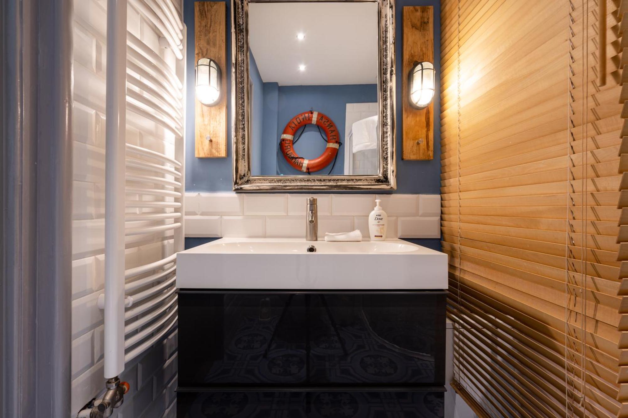 Paulay Deluxe Studio Lägenhet Budapest Exteriör bild